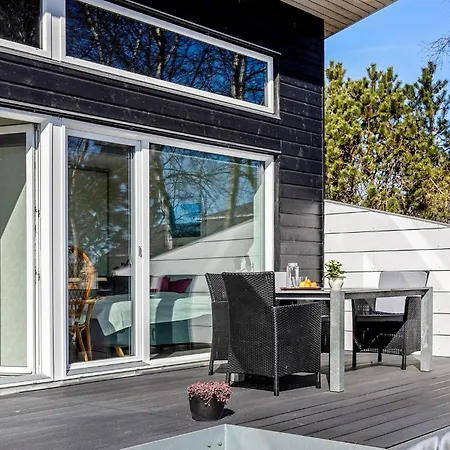 Gorgeous In With Wifi * Hals