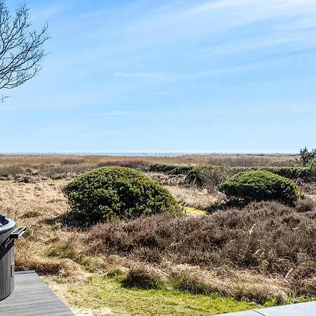 Gorgeous In With Wifi *