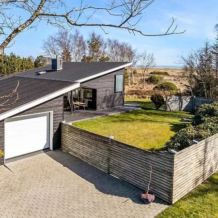 Gorgeous In With Wifi Holiday home *